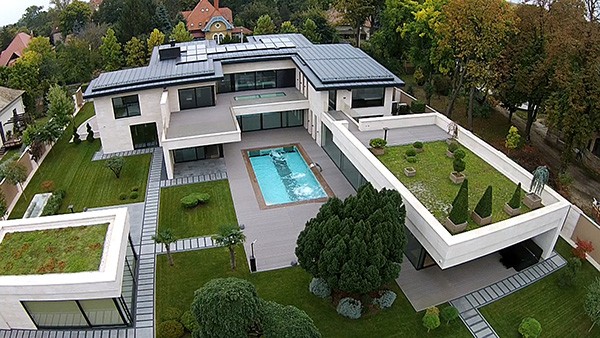 luxury-villa-for-sale-europa